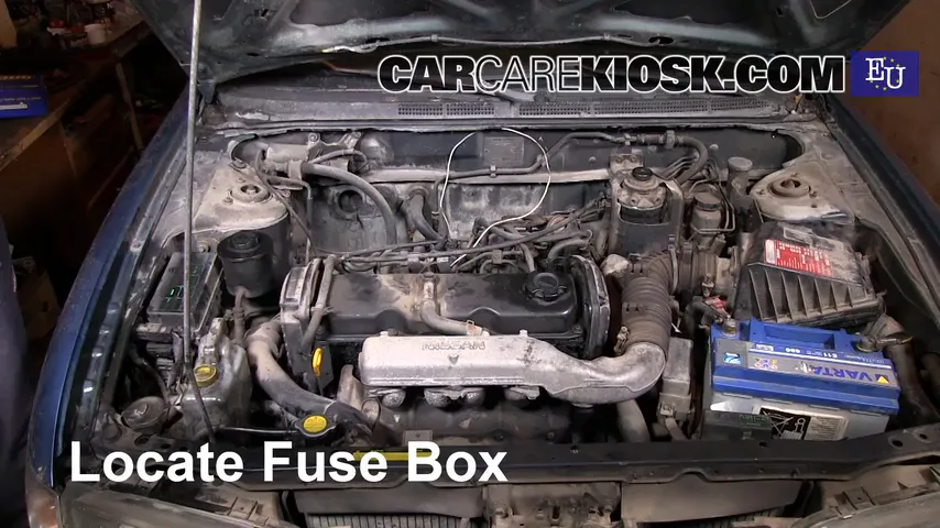 1999 Nissan Almera GX 2.0L 4 Cyl. Diesel Fuse (Engine) Replace